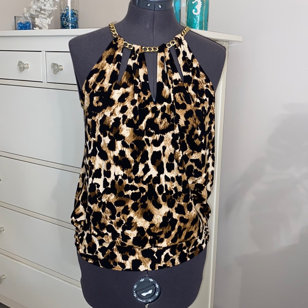 Animal print halter top.